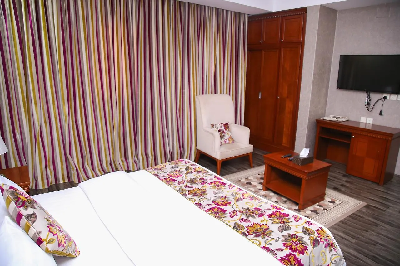 Durrat Al Basteen Aparthotel Jidda 3*,